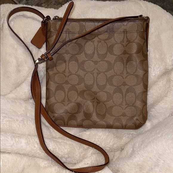 Coach Signature Brown Crossbody Bag - Picture 1 of 5